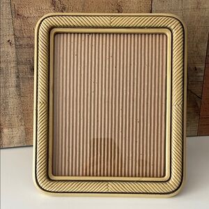 Vintage Faux Rattan Rounded 8x10 Picture Frame Art Deco
